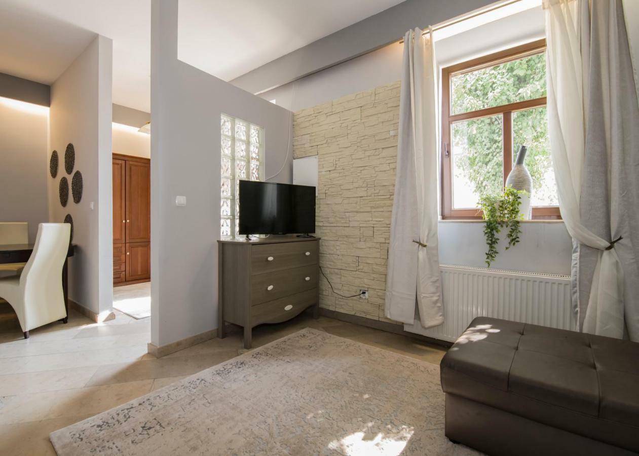 Apartamenty Na Warszawskiej Sieradz Exteriör bild