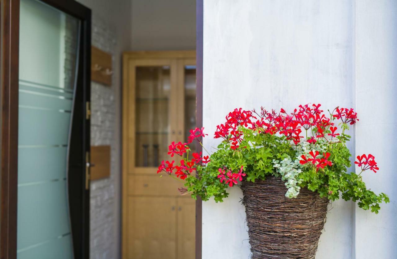 Apartamenty Na Warszawskiej Sieradz Exteriör bild