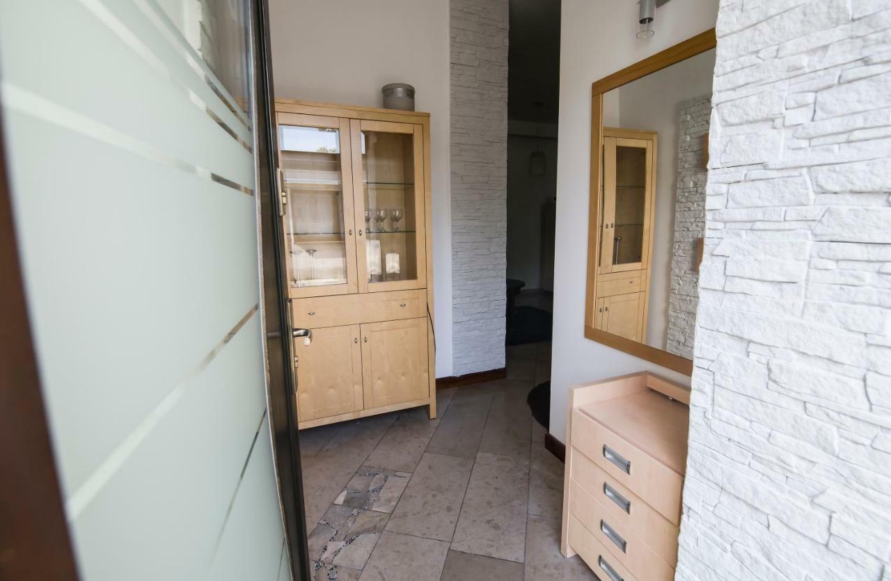 Apartamenty Na Warszawskiej Sieradz Exteriör bild